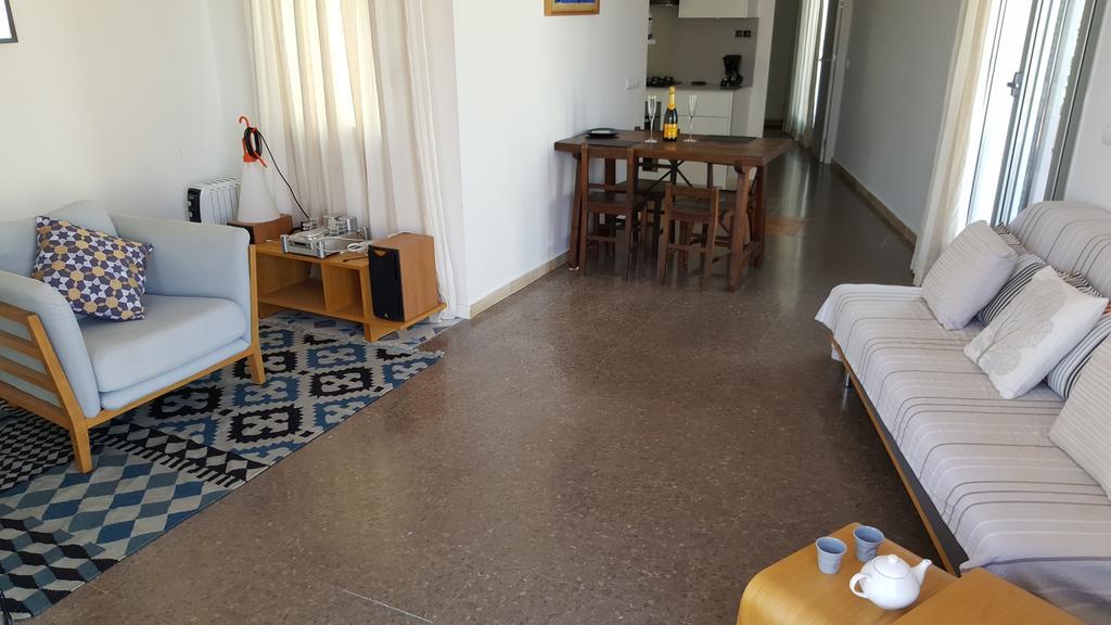 The Sky Attic Apartment ซีเจส ภายนอก รูปภาพ